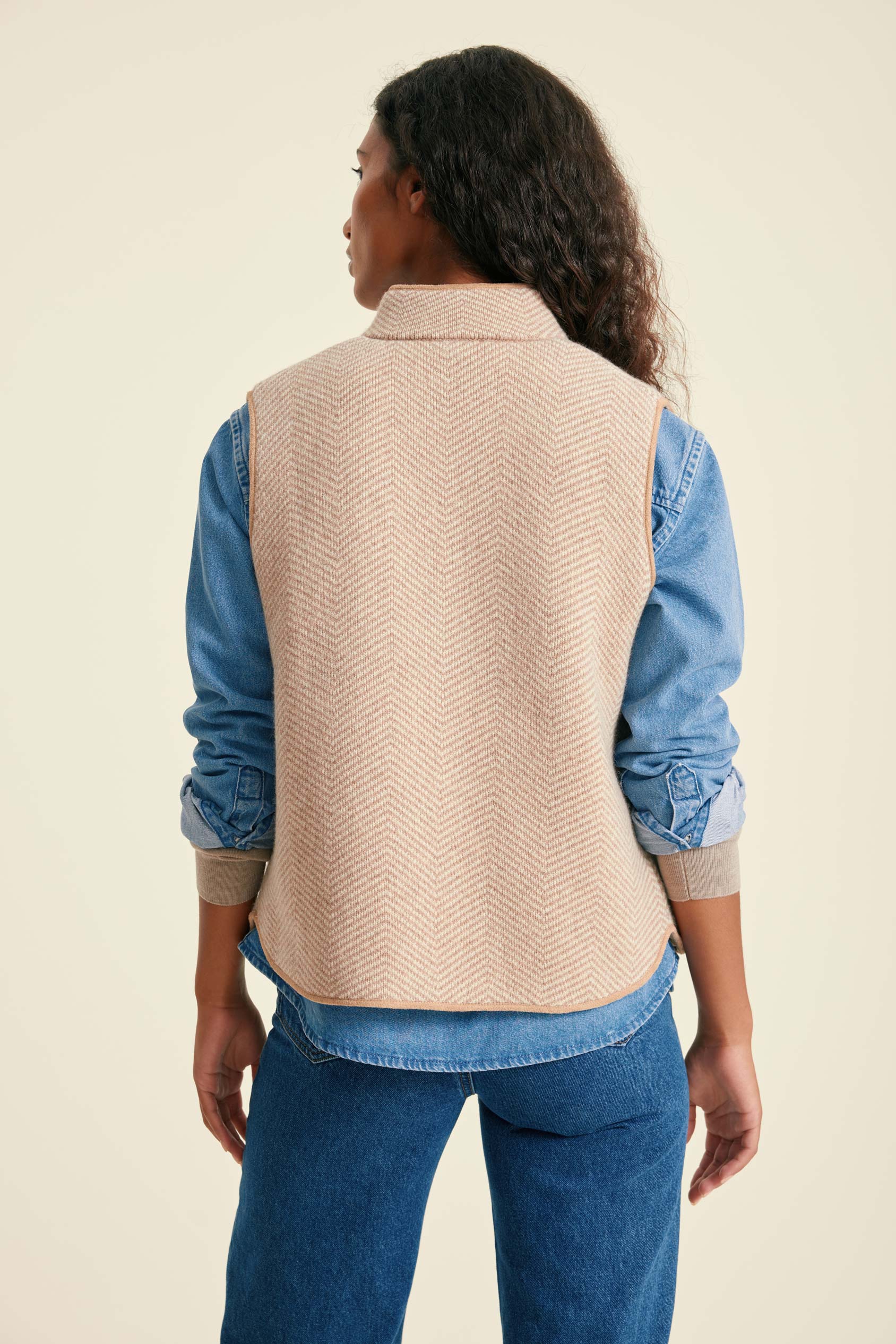 Adie Wool Gilet - Image 6