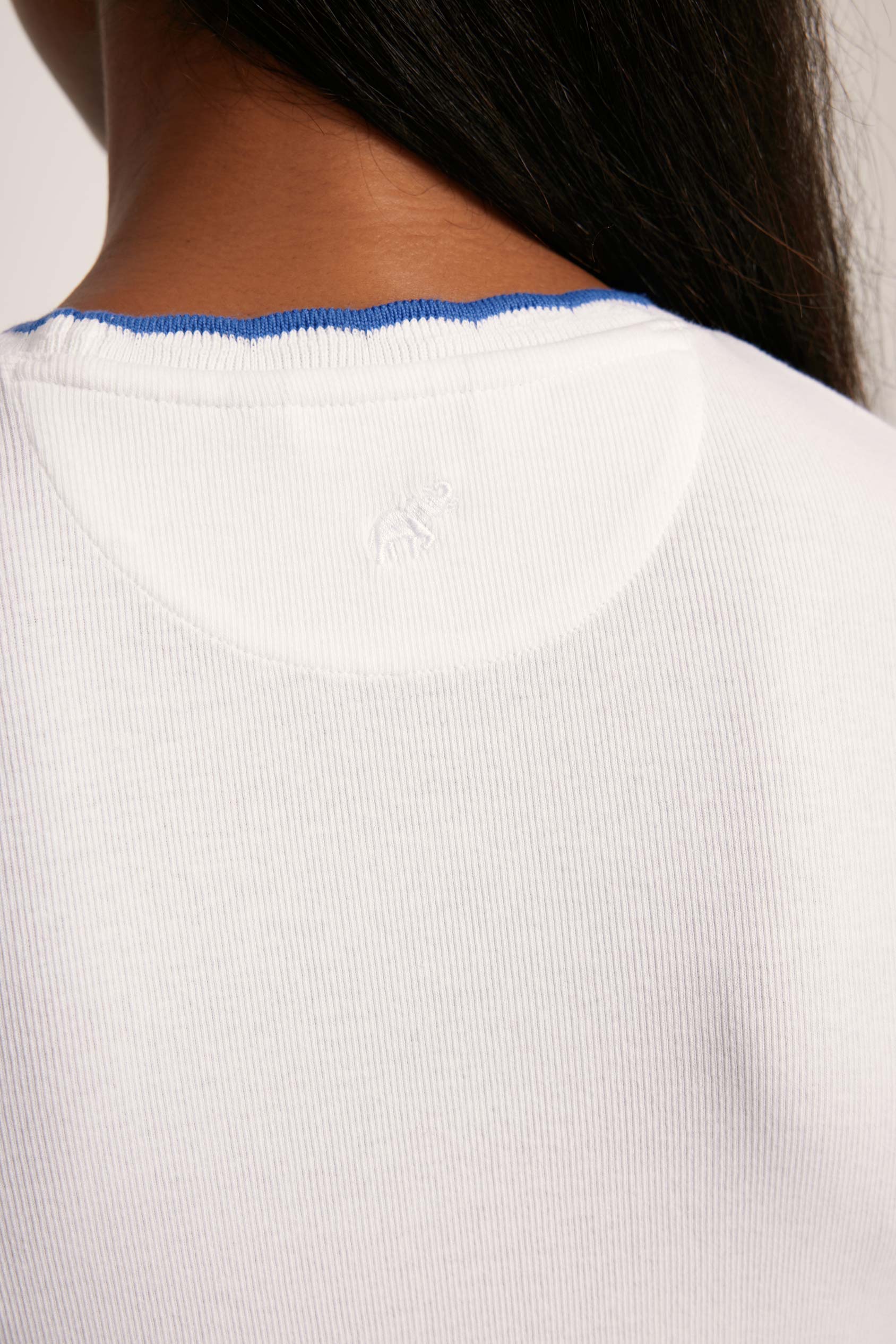 Collier Scallop Tee - Image 3