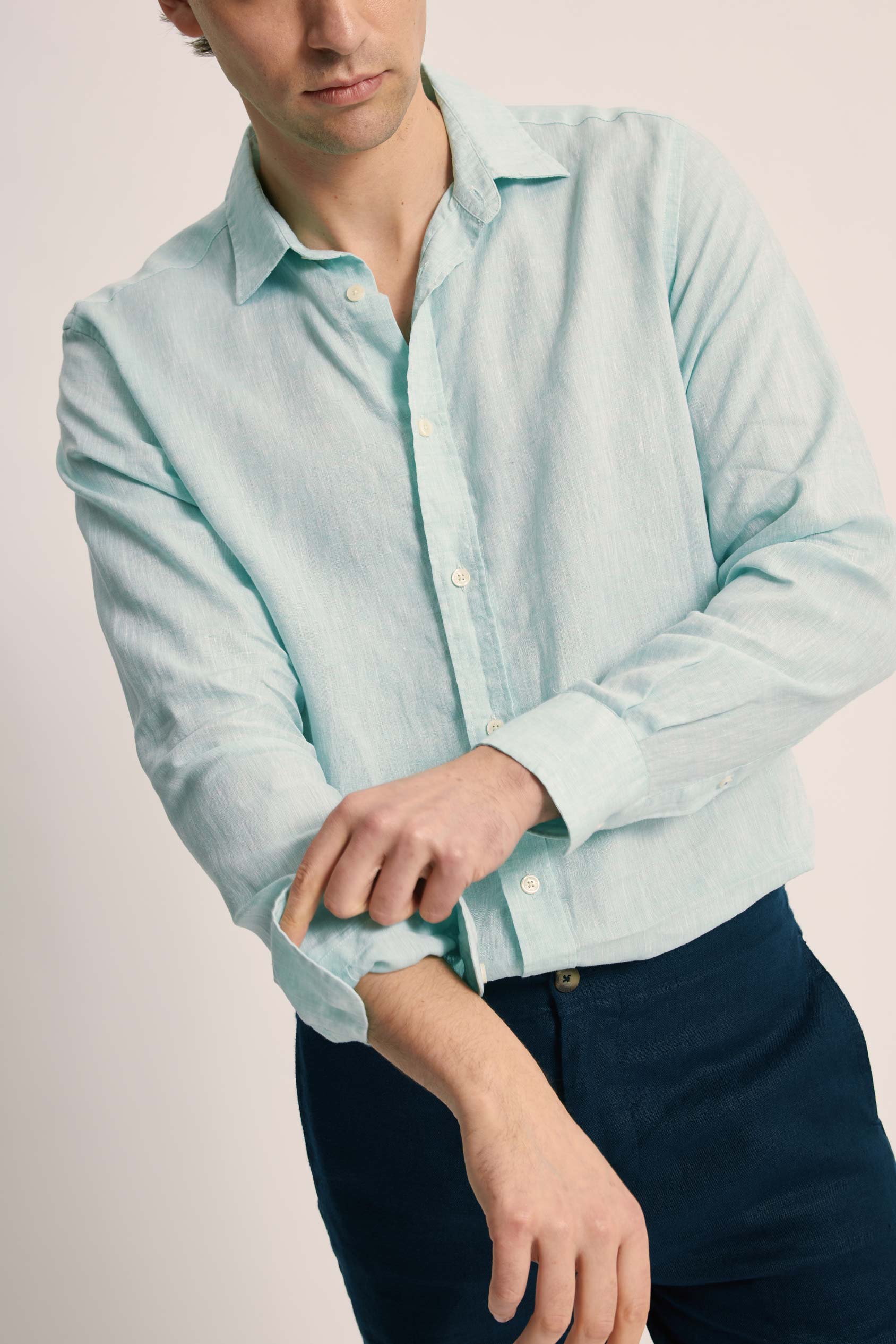 Darwin Linen Shirt - Image 3