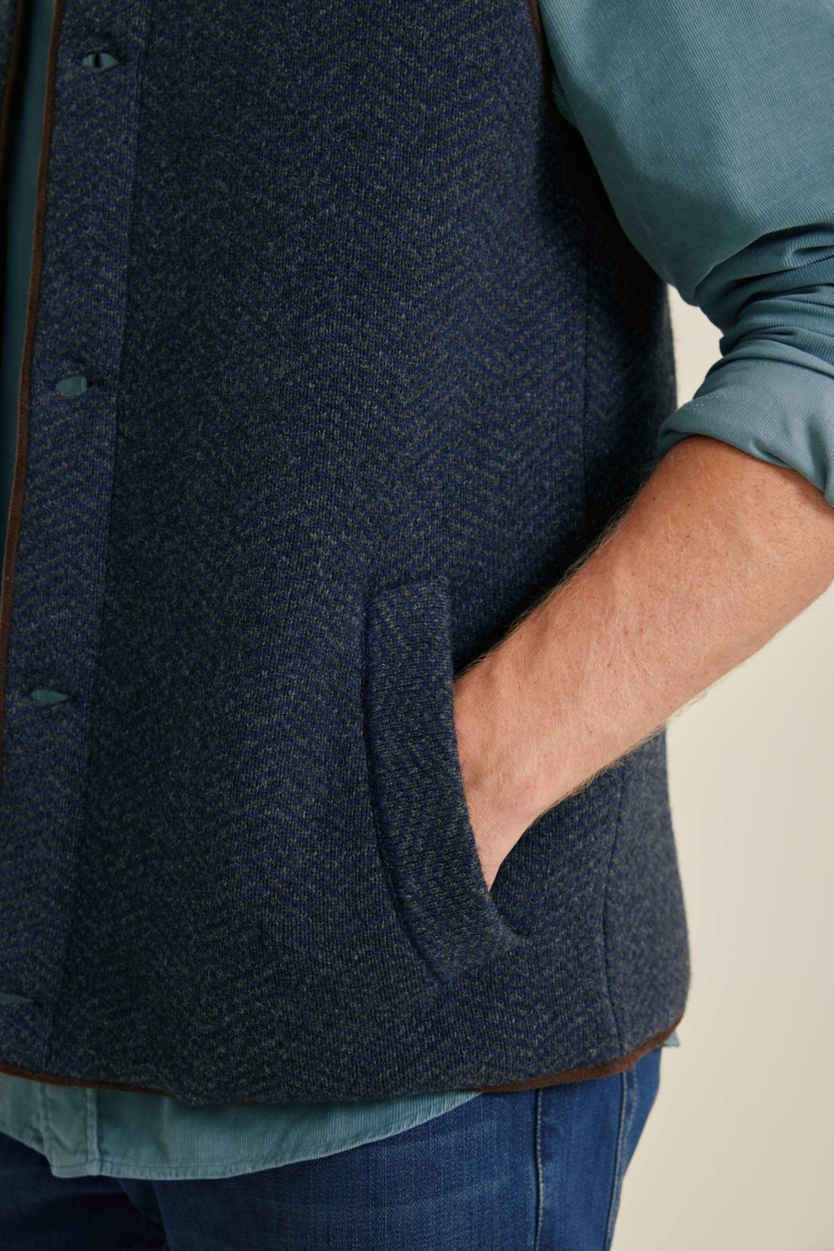 Lexham Wool Gilet - Image 5
