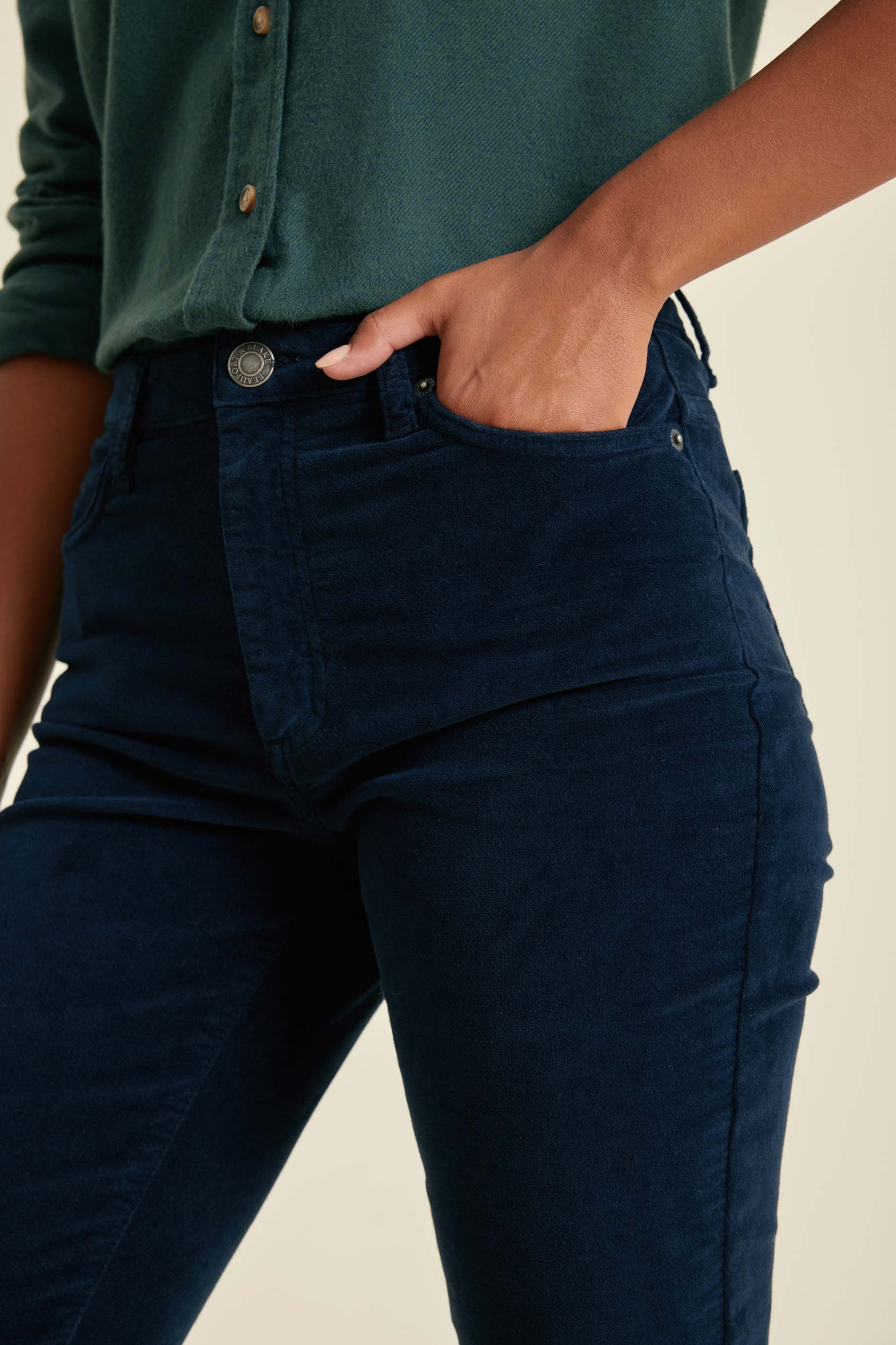 Lysia Velvet Trousers - Image 4