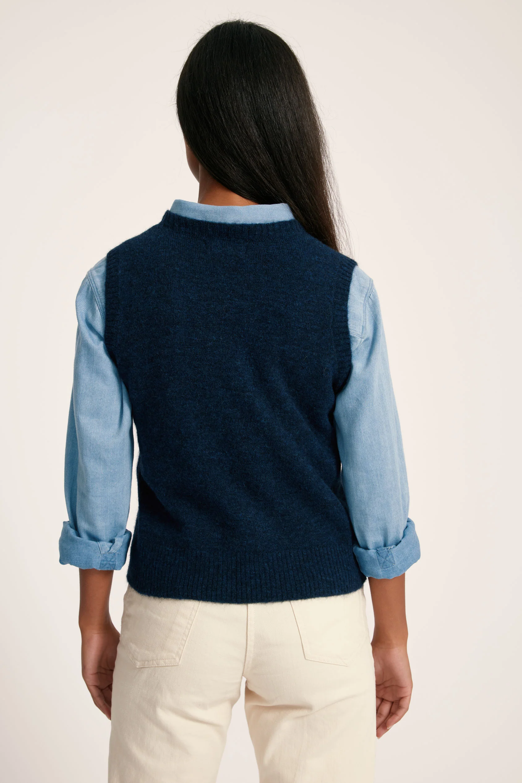 Munroe Fluffy Vest - Image 6
