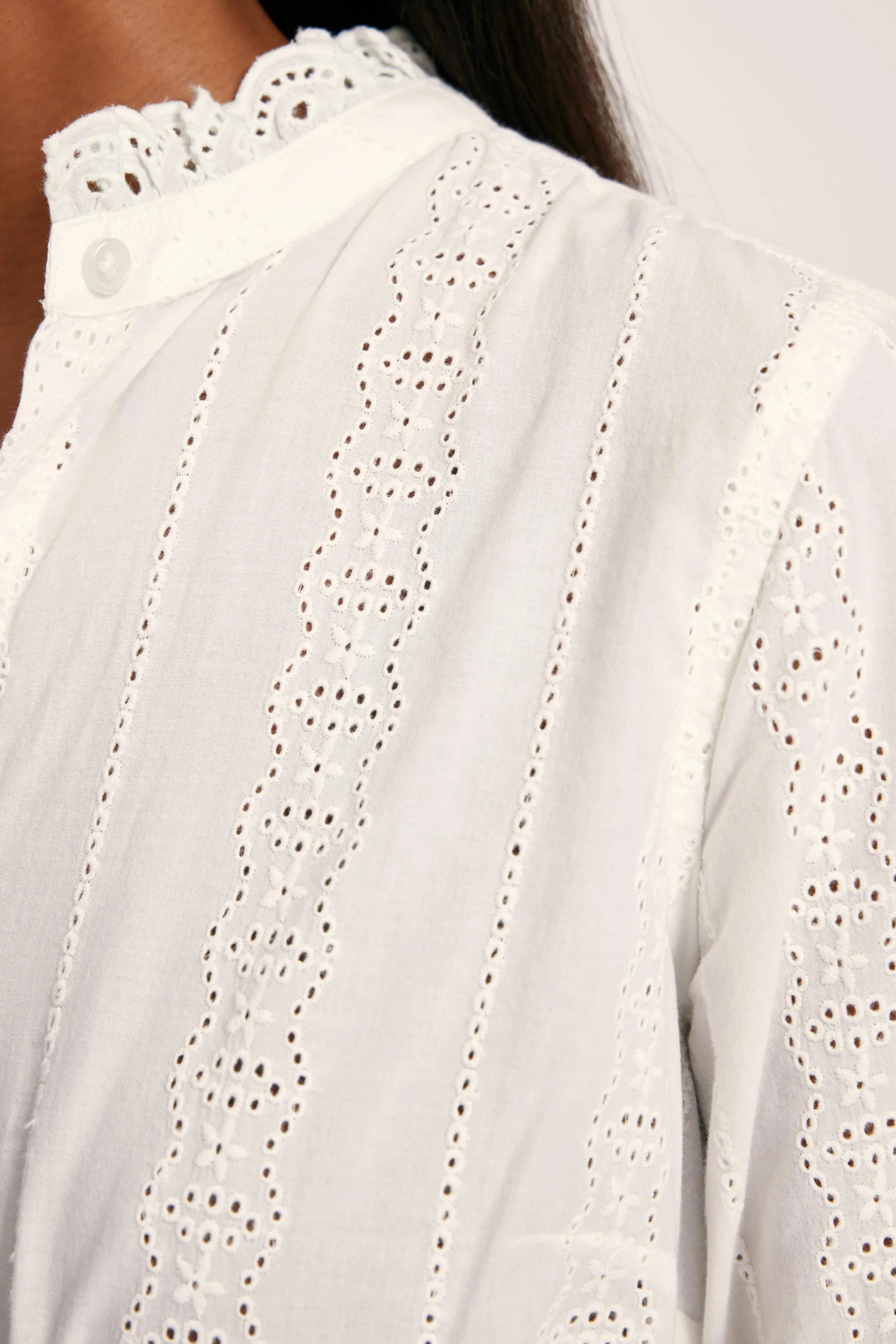 Darlington Broderie Shirt - Image 4